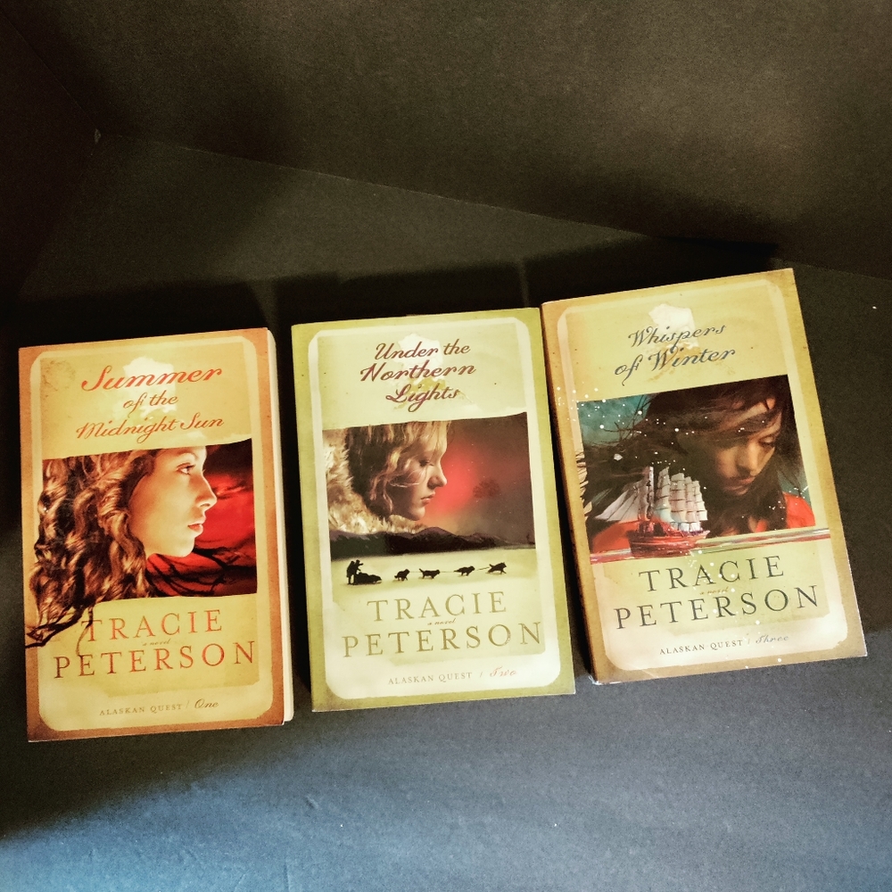 TRACIE PETERSON BOOK SERIES⭐